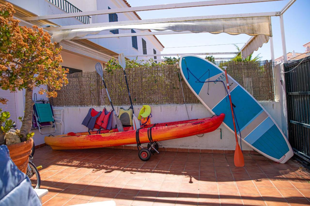 Disfruta Del Paraiso En Primera Linea De Playa Con Kayak Y Paddle Surf El Rompido Exterior foto